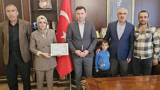 Pervari Yazı İşleri Müdürü Leyla Ayaz Kurtalan'a Nüfus Müdürü Olarak Atandı