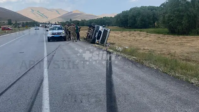 Peynir Yüklü Araç Devrildi!