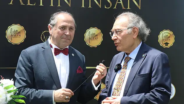 Prof.Dr.Nevzat Tarhan'a Psikiyatri Ödülü…