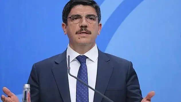 Prof.Dr.Yasin Aktay'ın Kaleminden: İsrail Saldırdıkça Batıyor, Batarken Dostlarını da Batırıyor