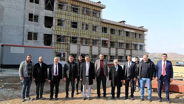 Rektör Prof.Dr.Nihat Şındak Yapımı Devam Eden Projeleri Yerinde İnceledi