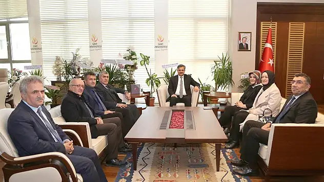 Rektörlüğe Yeniden Atanan Prof.Dr. Şındak'a Tebrik Ziyaretleri