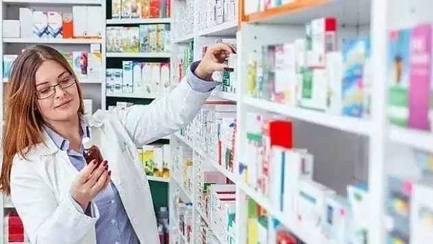 Sağlık Bakanlığı'ndan yeni uygulama: İlaçların hangi eczanede olduğu görülebilecek