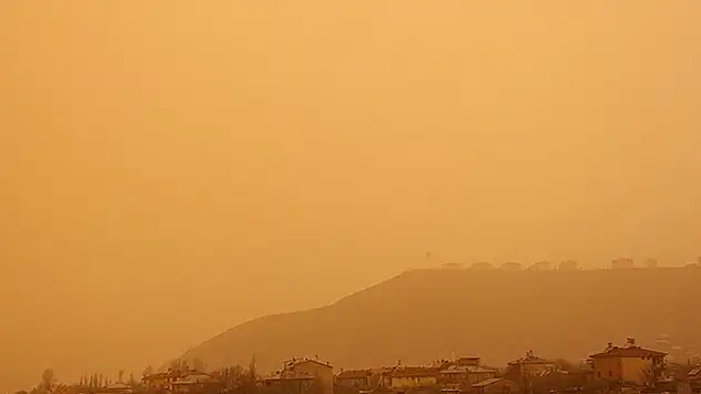 Sahra Tozu 10 Gün Türkiye'de: Uzman Uyardı, Risk Grubundakiler Dikkat