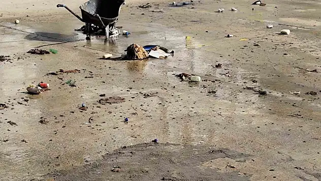 Şanlıurfa'da bir okulda deney tüplerinin patlaması sonucu 2 kişi yaralandı