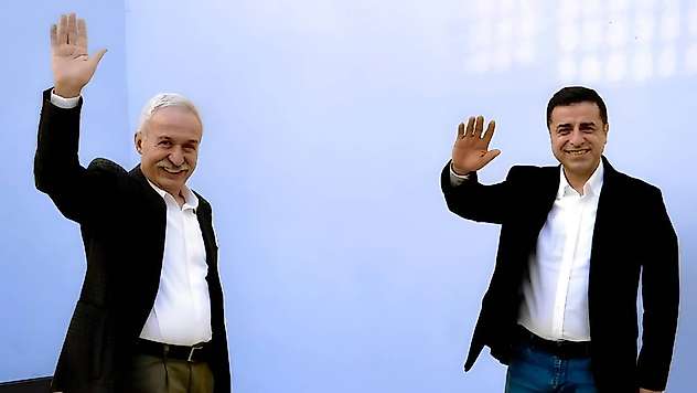 Selahattin Demirtaş Duyurdu: Selçuk Mızraklı 8 Eylül'de Tahliye Olacak
