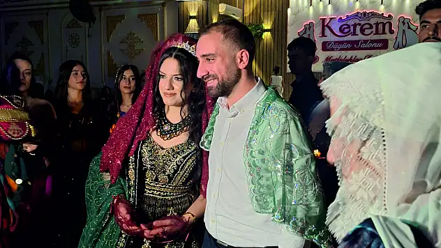 Şen Ailesinin Görkemli Düğünü