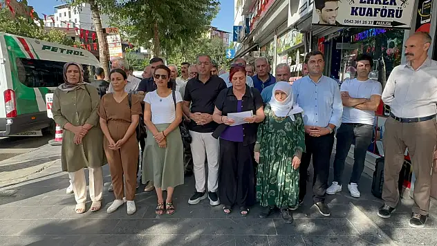 Şengal'de Hayatını Kaybedenler 11. Yılda Siirt'te Ortak Basın Açıklaması İle Anıldı