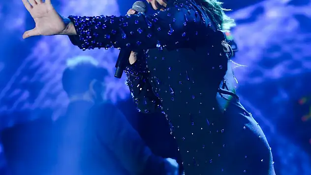 Sibel Canl'la 'Bize Has' Bir Gece