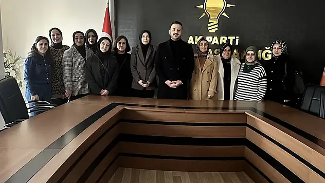 Siirt Ak Kadınlardan AK Parti İl Başkanına Ziyaret