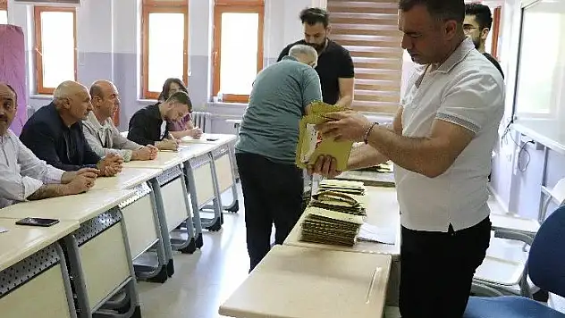 Siirt AK Parti'de Belediye Başkan Adayları Konuşulmaya Başlandı!