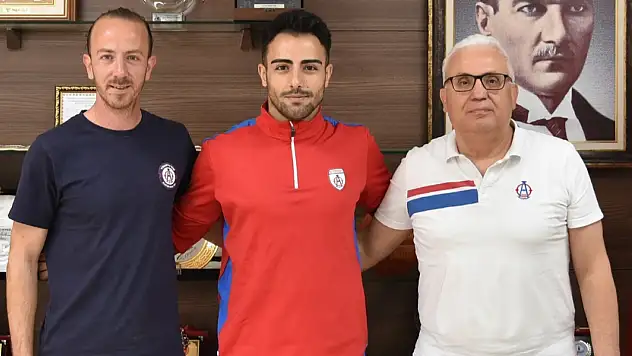 Siirt Altınordu Futbol Okulu Açıldı! İşte İletişim Bilgileri