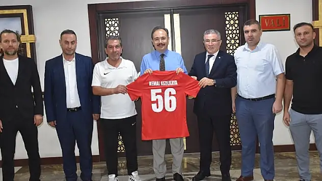 Siirt ASKF Başkanı Akıncı'dan Vali Dr.Kemal Kızılkaya'ya Ziyaret 