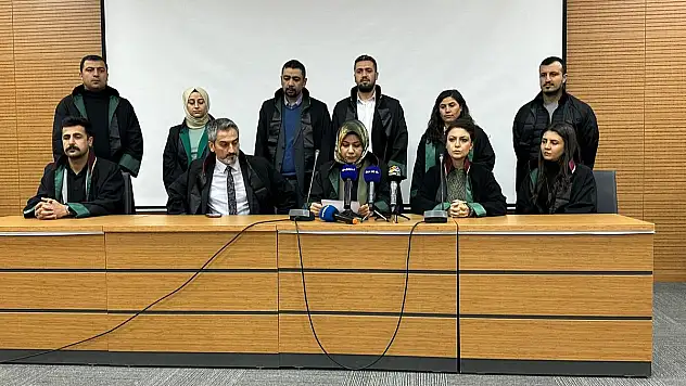 Siirt Barosu Çocuk Hakları Komisyonu Basın Toplantısı Yaptı