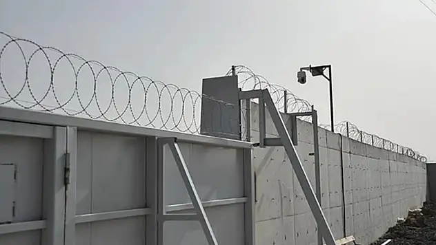 Siirt Barosu'ndan Kobani İçin Acil Çağrı: 'Mürşitpınar Kapısı Açılmalı, Yaşam Hakkı Tehdit Altında'