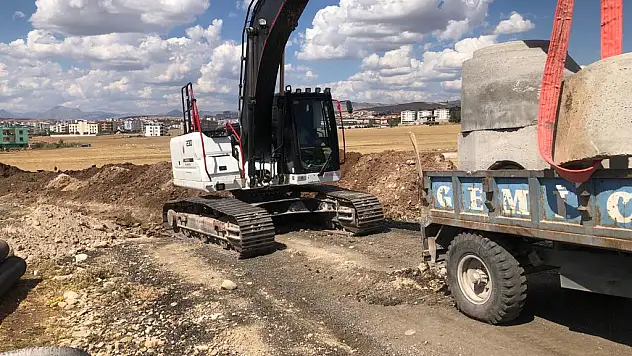 Siirt Belediyesi Altyapı Çalışmalarına Devam Ediyor
