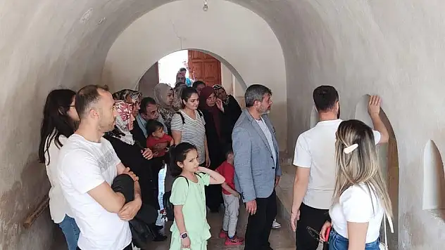 Siirt Belediyesi, Depremzede Aileleri  Tillo Kültür Gezisinde Buluşturdu