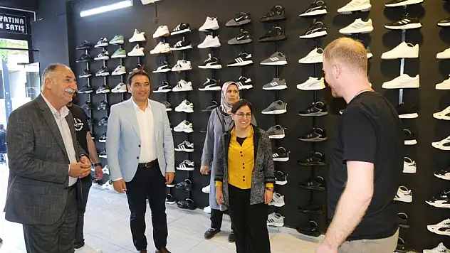 Siirt Belediyesi Eşbaşkanlarından Esnaflara Ziyaret