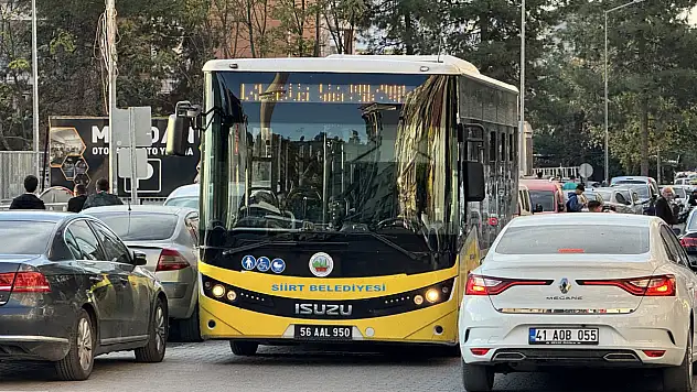 Siirt Belediyesi final haftasında otobüs seferlerini artırdı