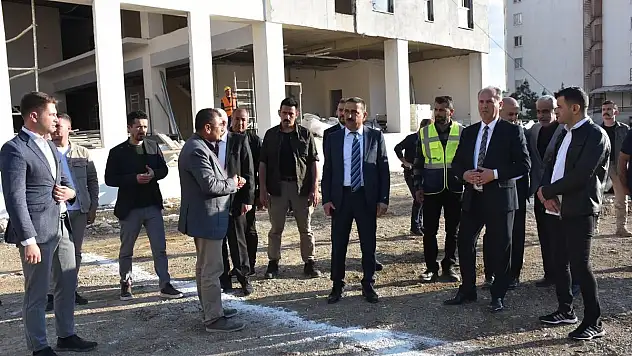 SİİRT BELEDİYESİ'NDEN SPORA YÖNELİK DEV YATIMLAR