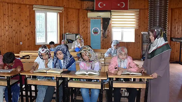 Siirt Belediyesi'nin Yaz Kur'an Kursu Başladı