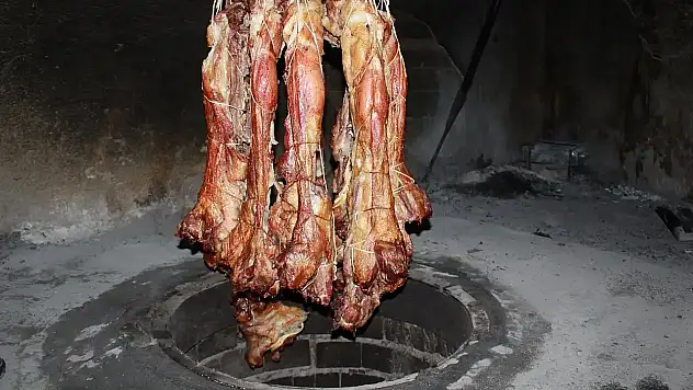 Siirt Büryanı Nedir, Nasıl Pişirilir? Tescilli Büryan Kebabının Tam Rehberi