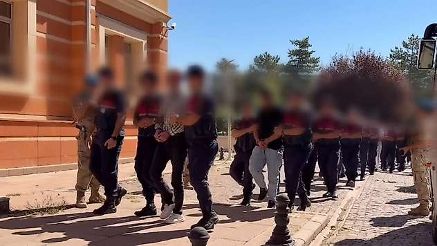Siirt dahil 19 ilde yasa dışı bahis operasyonu: 39 şüpheli gözaltına alındı