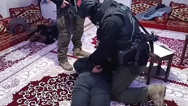Siirt Dahil 32 İlde Operasyon: 208 Gözaltı