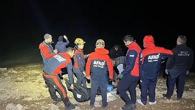 Siirt Deyr Tepesi'nden Atlayan Genç Kızın Cansız Bedeni Bulundu