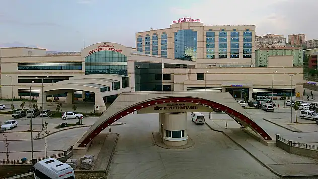 Siirt EAH başhekimliği görevine Prof. Dr. Servet Yolbaş hazırlanıyor! İmzalar Atıldı