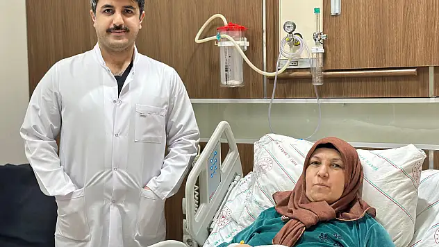 Siirt Eğitim ve Araştırma Hastanesinde Üroloji Uzmanı Ataman'dan önemli cerrahi başarı