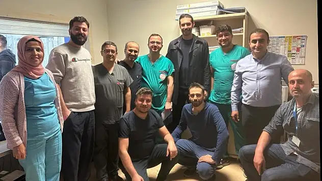 Siirt Eğitim ve Araştırma Hastanesi, İlk Kez Kapalı Yöntemle Kalp Deliği Kapatma İşlemi Gerçekleştirdi