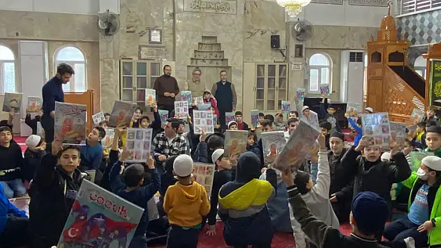 Siirt Ensar Camii Gençlik Merkezi'nde 3 Günlük Eğitim ve Dua Dolu Program Tamamlandı