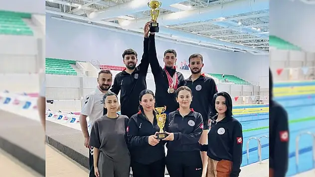 Siirt erkek yüzme takımı Türkiye ikincisi, kadın takımı ise dördüncü oldu