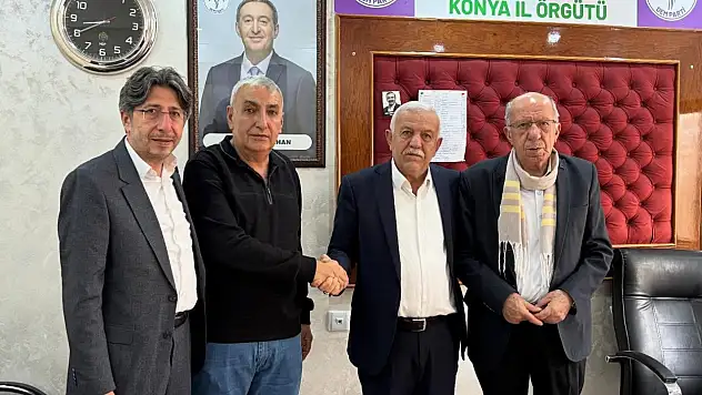 Siirt Eruh'lu iki aile Konya'da barış masasında buluştu