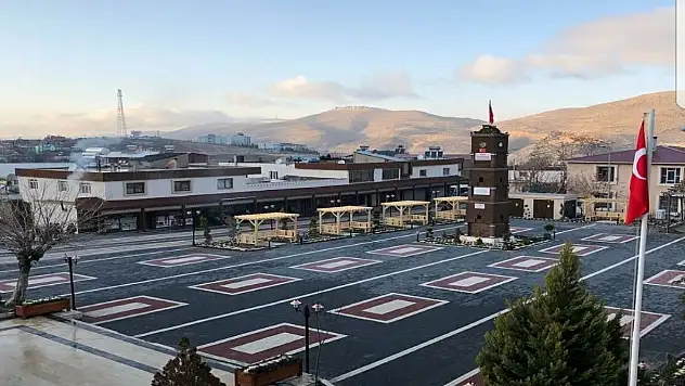 Siirt Eruh'ta 47 TOKİ konutu için çekilen kura ile hak sahipleri belirlendi