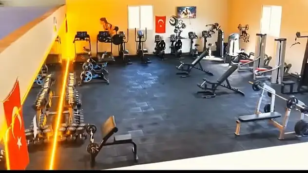 Siirt Eruh'ta Ücretsiz Modern Fitness Salonu Hizmete Açıldı