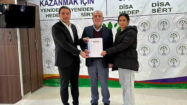 Siirt Eski Belediye Başkanı Özalp, DEM Parti'den Siirt Belediye Başkan Aday Adayı Oldu!