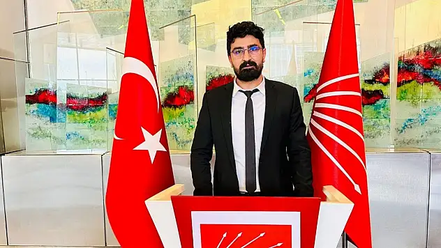 Siirt Eski CHP Milletvekili Adayı Zakir Kızılay'dan Gündem Olan Hamle: Yeni Partiye 4 Kuruş Bağış
