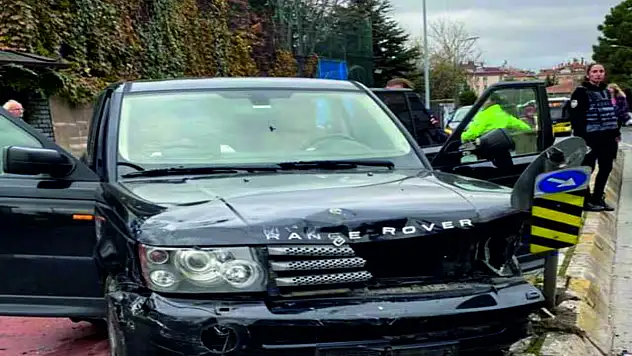 Siirt Eski Milletvekili Trafik Kazası Geçirdi