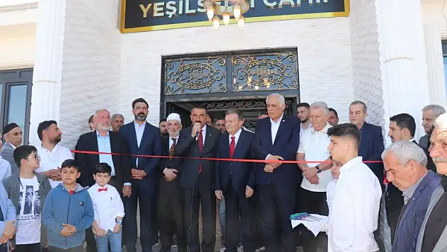 SİİRT GÜZEL BİR CAMİYE KAVUŞTU