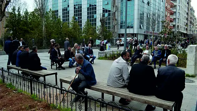 Siirt Halkından Gazze İçin Buruk Bayram Mesajı: 'Ciğerimiz Yanıyor'