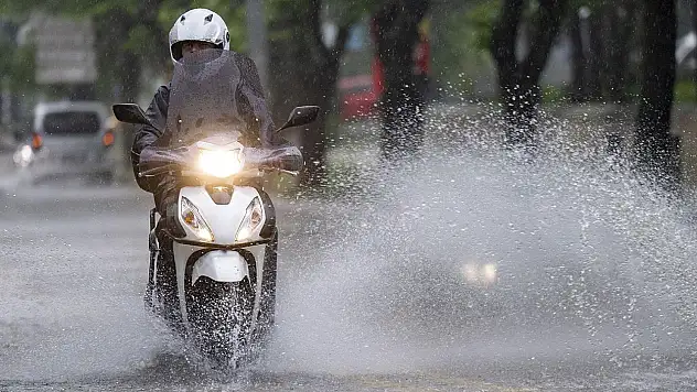 Siirt İçin Sağanak Uyarısı: Meteoroloji Akşam Saatlerine Dikkat Çekti - Siirt Hava Durumu