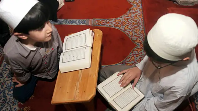 Siirt İl Müftülüğü Kur'an Kursu Öğreticisi Alımı Yapacak