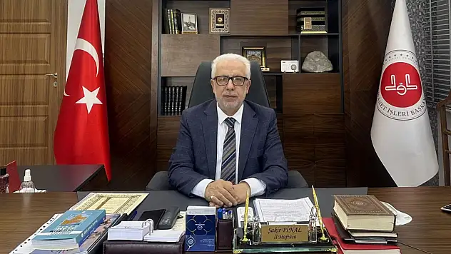Siirt İl Müftüsü Pinal'dan Kadir Gecesi Mesajı ve Mevlid Programı Açıklaması