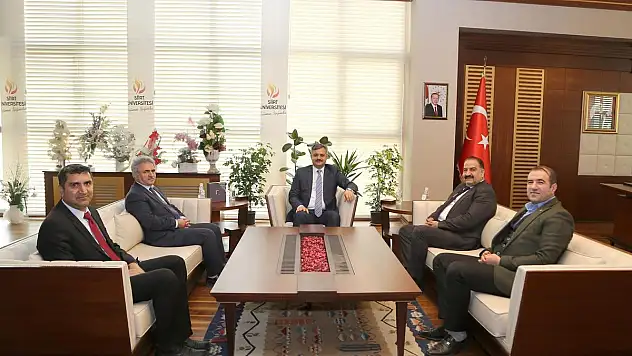 Siirt İl Özel İdare Genel Sekreteri Hıfzullah Canpolat'tan Rektör Şındak'a Hayırlı Olsun Ziyareti