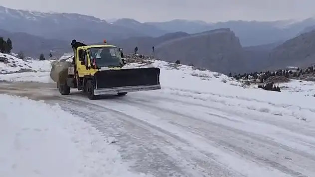 Siirt İl Özel İdare Sorumluluk Bölgesinde Kapalı Yol Durumu (Videolu)