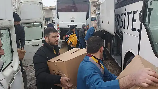 SİİRT İL SAĞLIK MÜDÜRLÜĞÜNDEN DEPREM BÖLGESİNE TIBBİ MALZEME YARDIMI