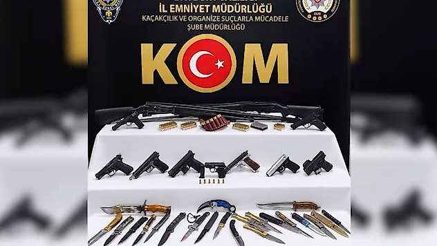 Siirt'in de Aralarında Bulunduğu 58 İlde Geniş Çaplı Operasyon: 348 Şüpheli Yakalandı