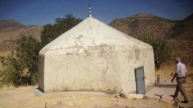 Siirt'in Eruh İlçesindeki Şeyh Şehveli Türbesi, Yüzyıllardır Ziyaretçilerini Ağırlıyor